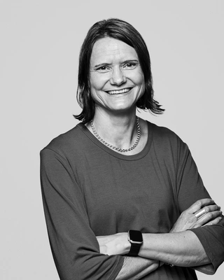 Konstanze Roob, Sivilarkitekt